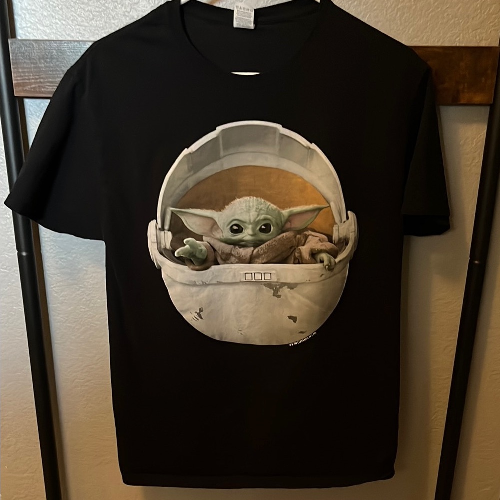 Baby Yoda Black Star Wars T-shirt